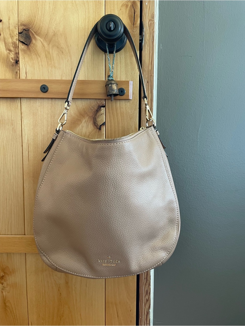 Kate Spade Beige Leather Shoulder Bag